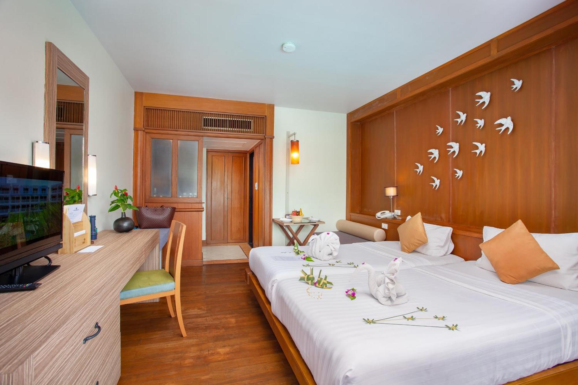 普吉岛-瓶庐海景度假酒店 Phuket Pl Seaview Resort Patong Экстерьер фото